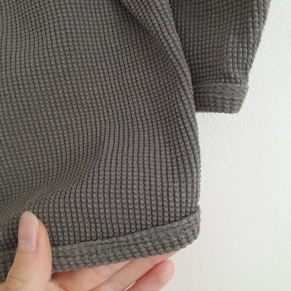 peekaboo Baby Textured Long Sleeve Sweater - Picture 6 of 9